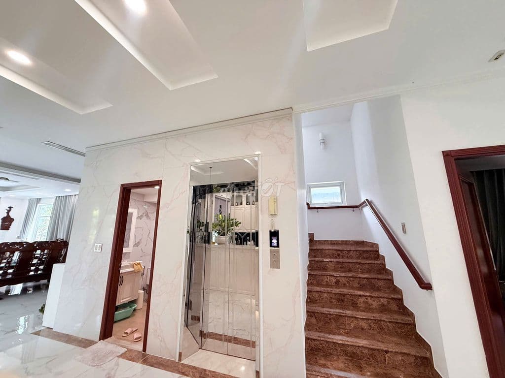 bán Biệt Thự đơn Lập Park RiverSide Thủ Đức