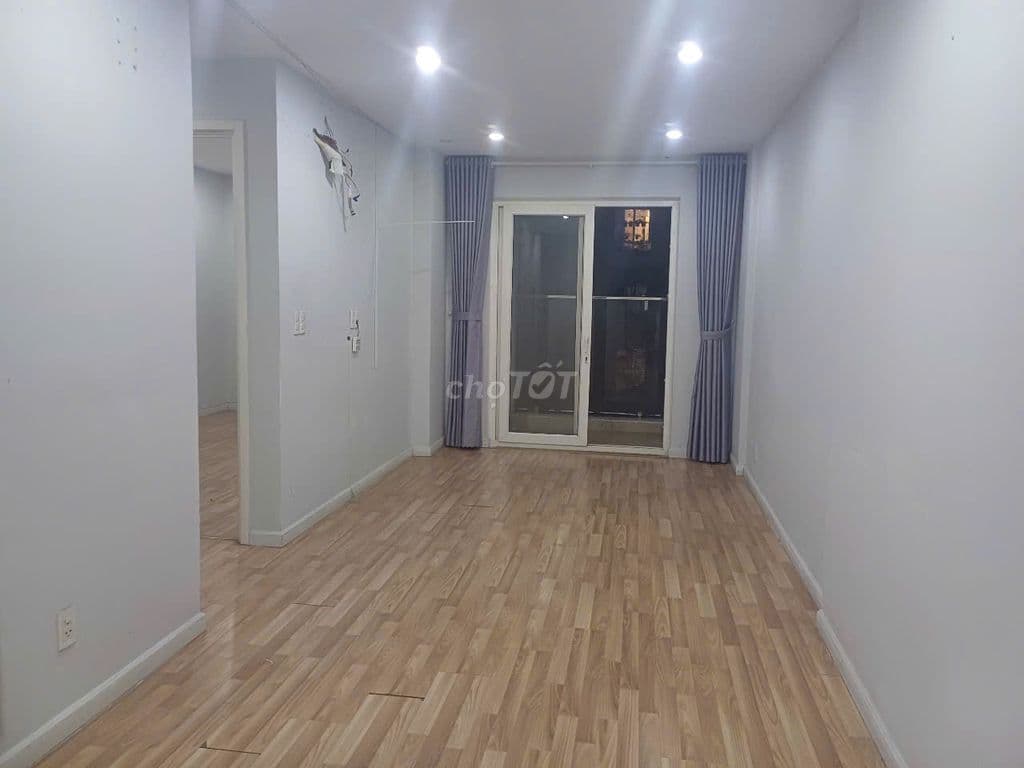 Bán căn A1-05-08 nhà mới, lầu thấp view hồ bơi