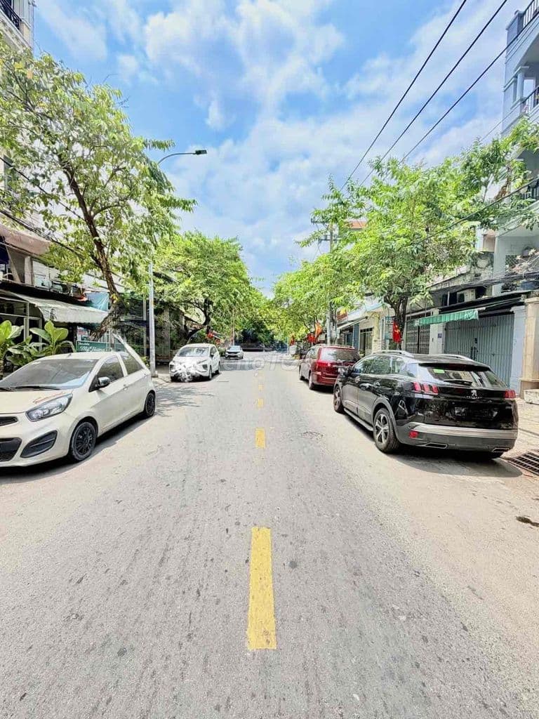 Toà CHDV Mặt tiền Nguyễn Ngọc Nhựt, 8 tầng,150m2 ngang 7m