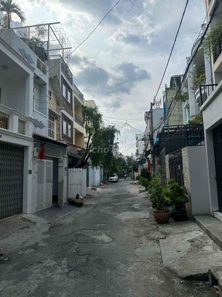bán nhà hẻm 10m 48/52 Phạm Văn Xảo DT 4.5x15 = 4.5 tấm giá 10.2 tỷ - Ảnh 3