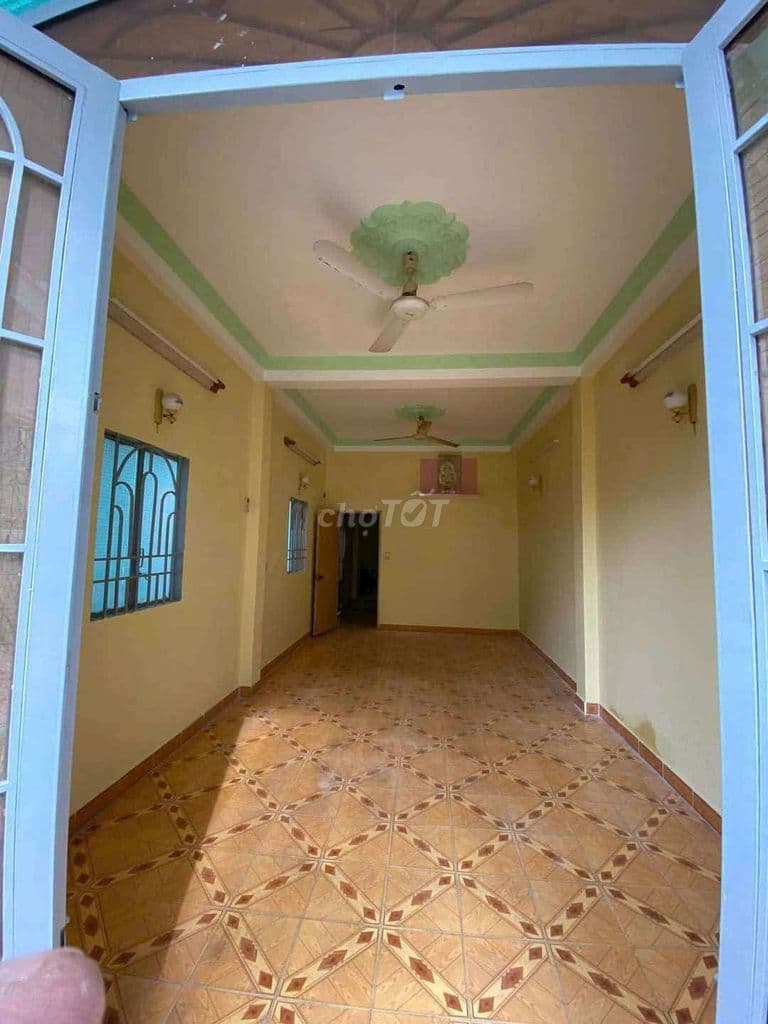 MẶT TIỀN CHỢ PHÚ THỌ HOÀ 74M2_3 TẦNG_KHU KD ĐỈNH_NGAY CHỢ_NHỈNH 6 TỶ - Ảnh 2