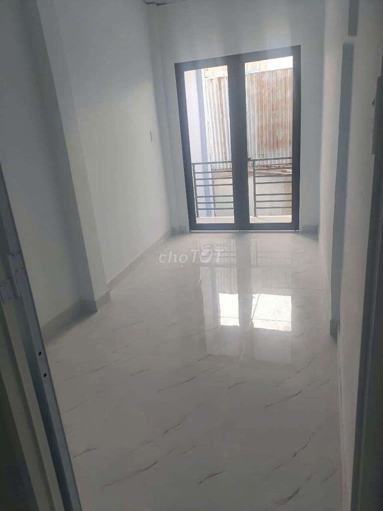 Bán nhà SHR chuyên dùng 9, quận 7 ,Phú Thuận, quận 7. Giá:3,2ty