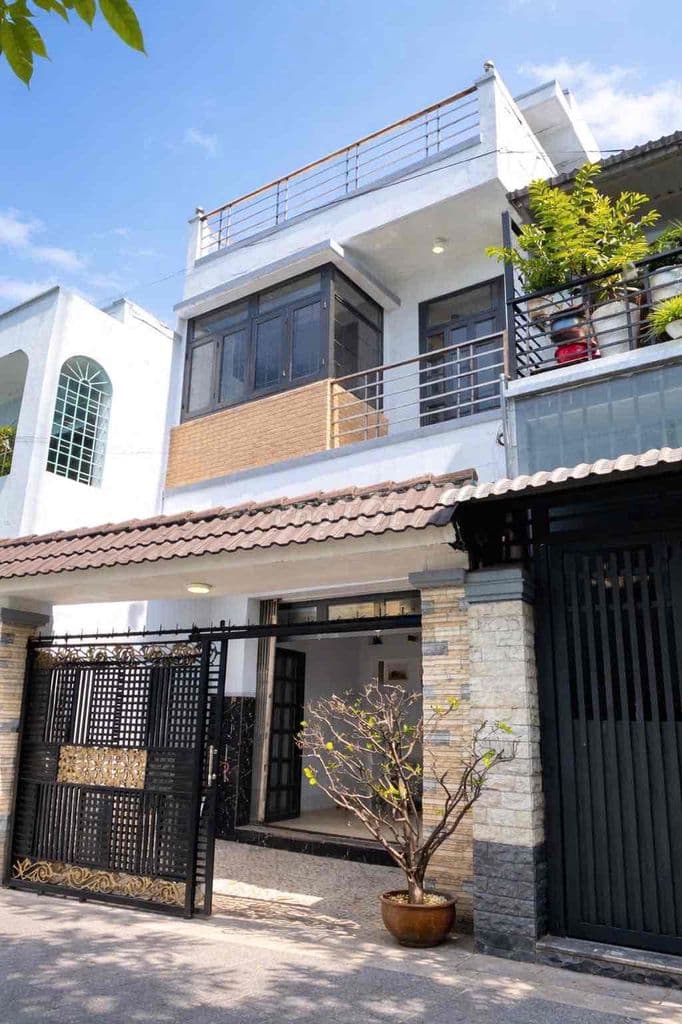 NHÀ 3 TẦNG - HẺM 6M - NGANG 5M NỞ HẬU , KO LỘ GIỚI