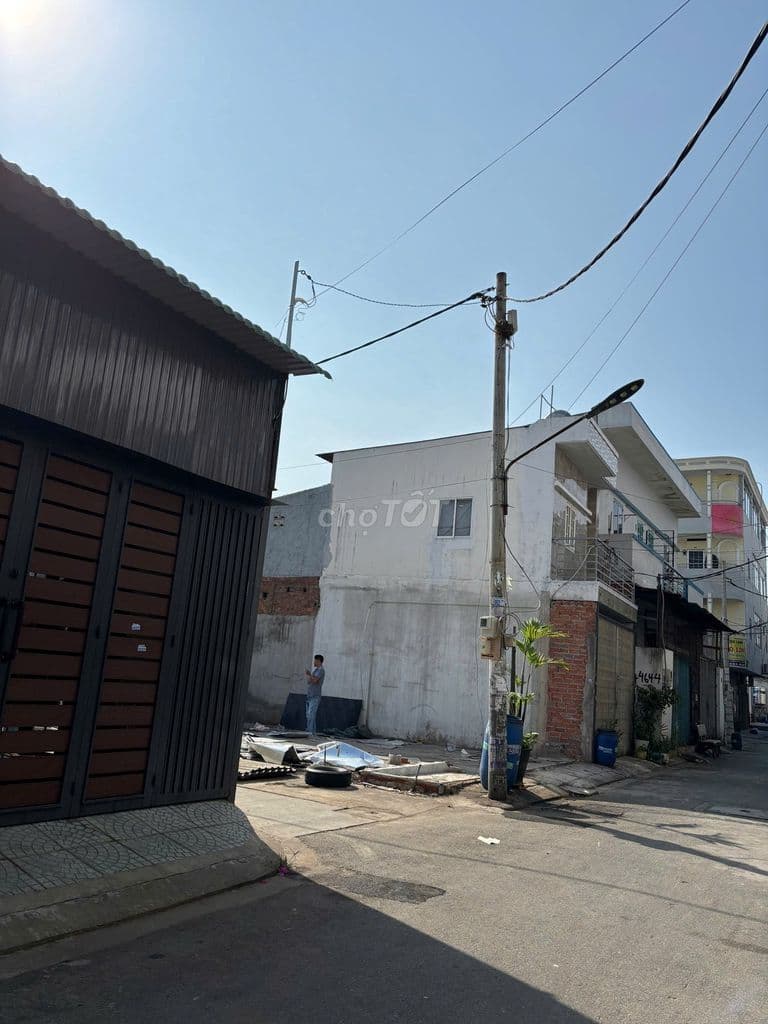 Bán 1 phần đất ở Mặt tiền hẻm đường Tây Lân , hẻm xe ô tô - Ảnh 2