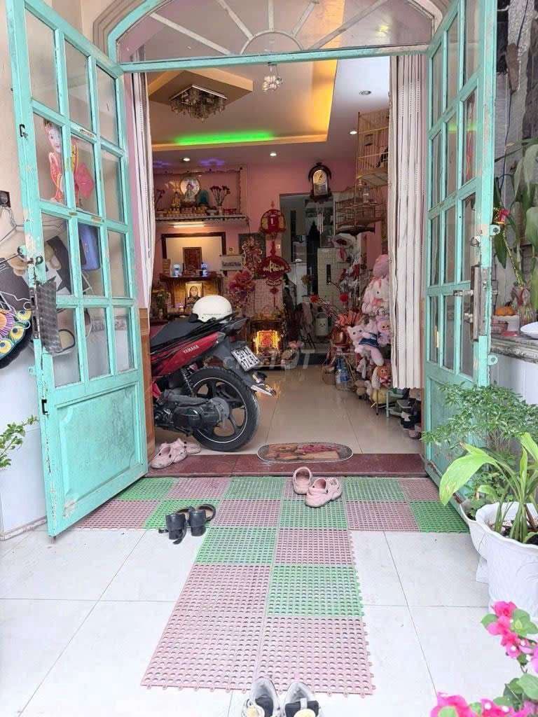 Nhà 2 tầng đường LÊ VĂN KHƯƠNG sát Chợ THIẾC,P. HIỆP THÀNH Q12 dt 42m2 - Ảnh 2