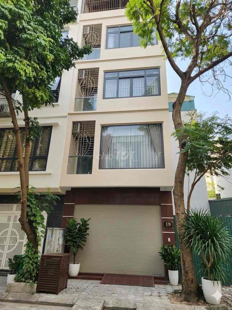 CHÍNH CHỦ BÁN NHÀ KHU ĐẤU GIÁ MẬU LƯƠNG - SÁT SÂN BÓNG - KINH DOANH ĐỈ