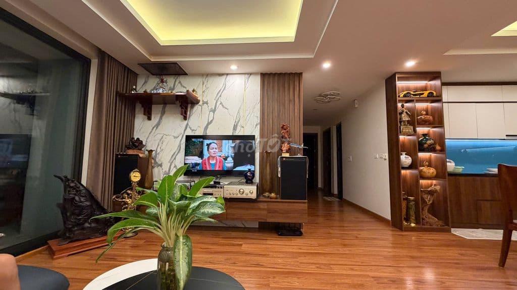 Bán căn hộ chung cư giá tốt 127m2 tại Nguyễn Cơ Thạch, Từ Liêm - Ảnh 2