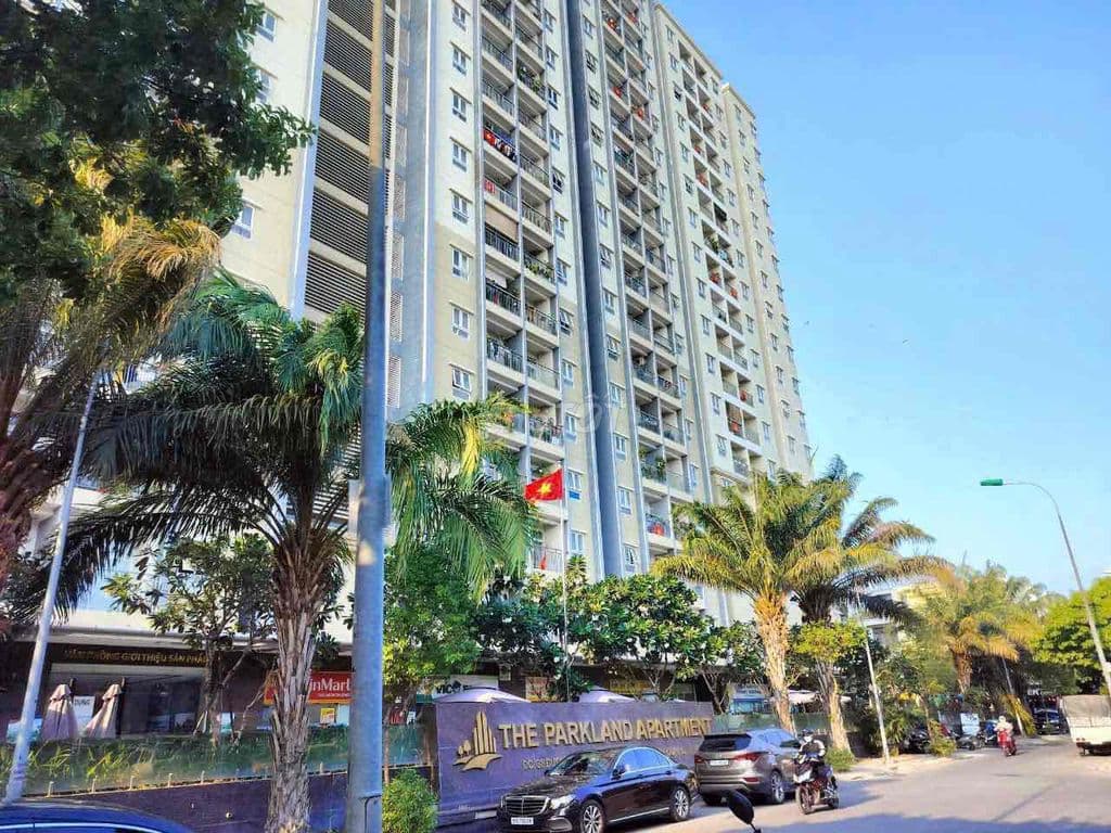 căn 2pn ,sổ sẵn tầg đẹp cc The Park Land Q12