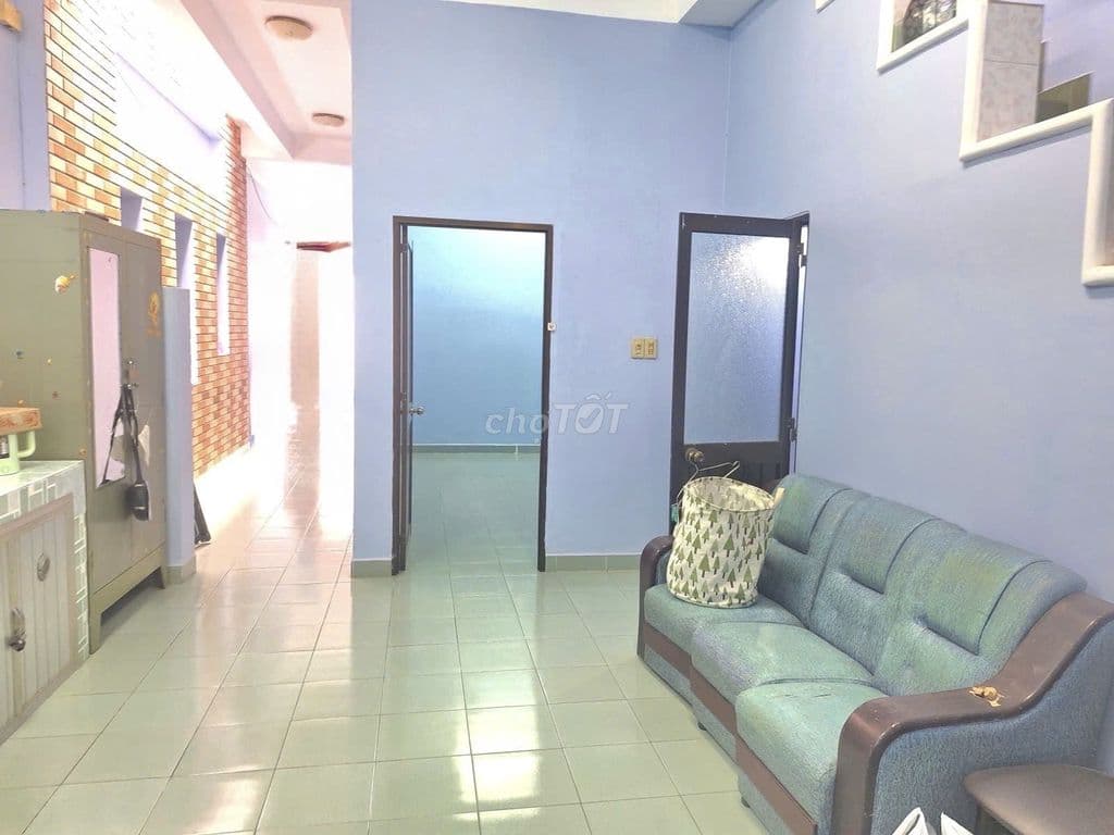 Ngay CĐ Công Thương - Nhà 2 Tầng HXH 85m² Giá 6.6 Tỷ - KHU SINH VIÊN