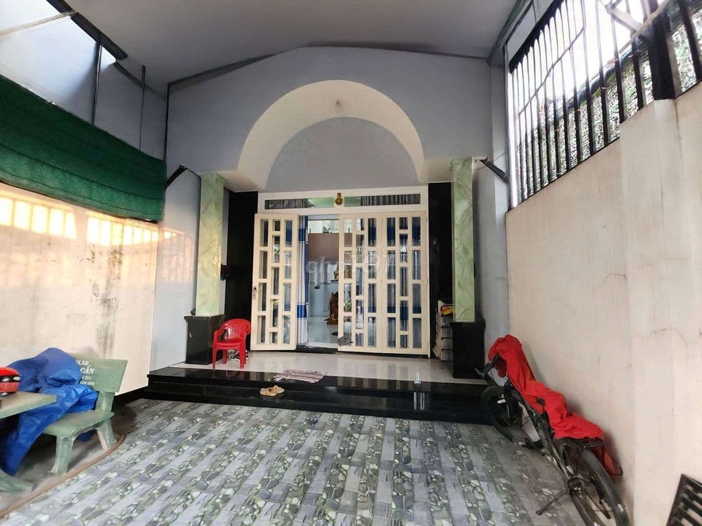 hạ giá bán nhanh nhà 2tầng 3.8tỷ gần chợ Hóc Môn - Ảnh 2