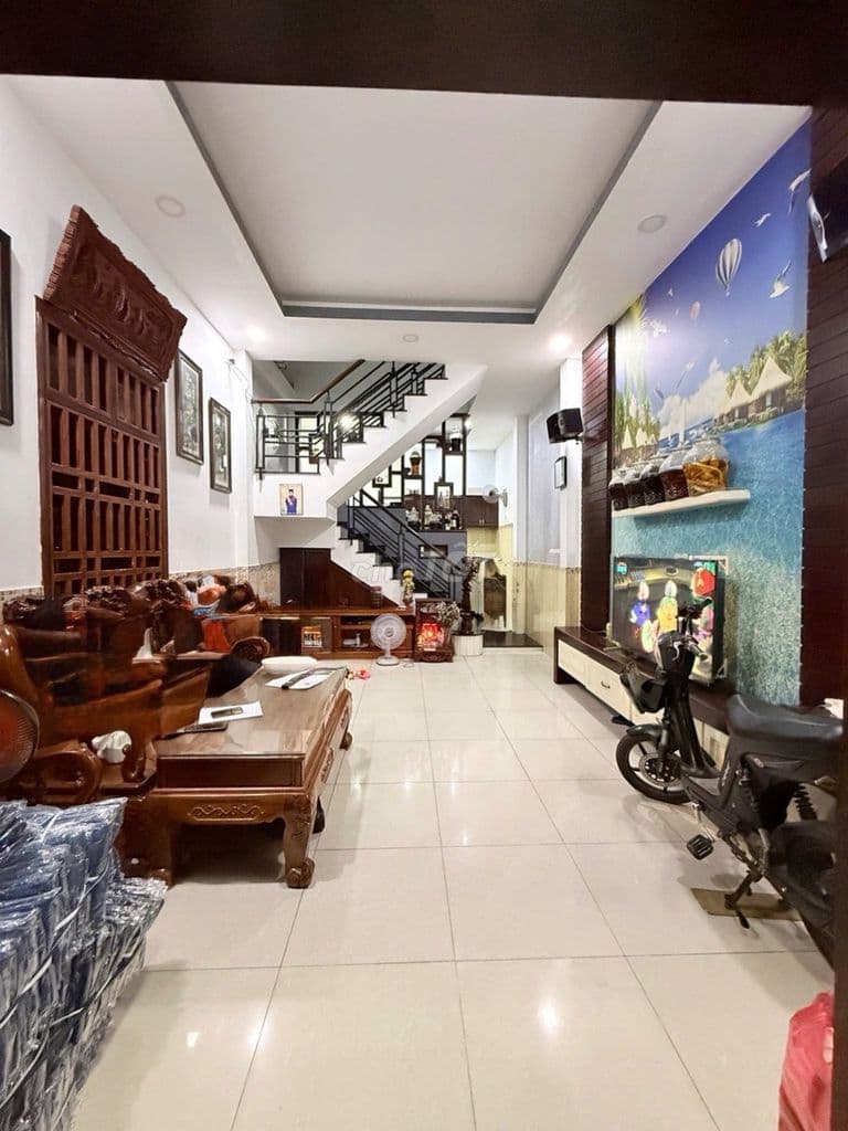 ĐƯỜNG XE HƠI ĐẬU - NHÀ 52m2 - TÂN QUÝ, GÒ DẦU - KẾ AEON - Chỉ 4,99 tỷ