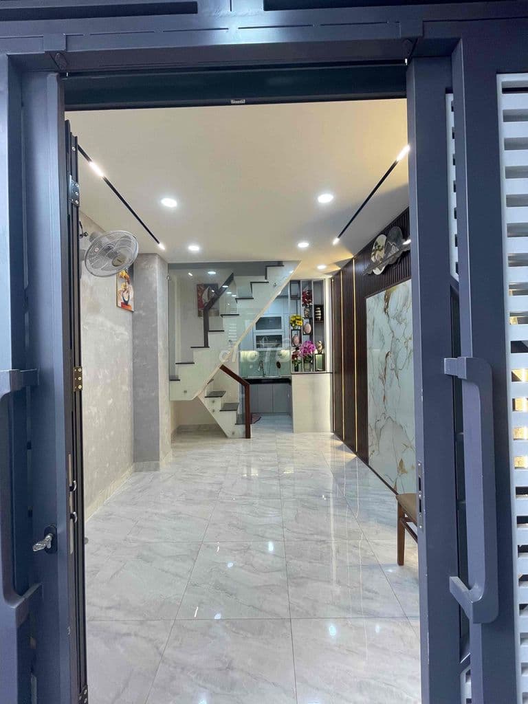 Bán Nhà Đường huỳnh Tấn phát, Quận 7 ,sổ hồng sang tên