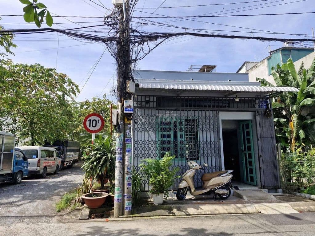 Nhà gác suốt và 5 phòng trọ diện tích 5x21 mặt tiền Tân Xuân 3