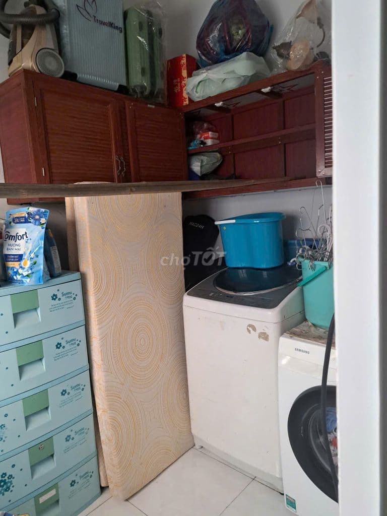 Cần bán gấp nhà 1 trệt 2 lầu