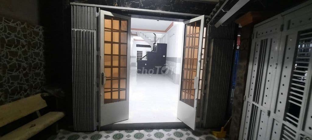 Chính chủ bán nhà diện tích lớn trung tâm quận 7 - Ảnh 2