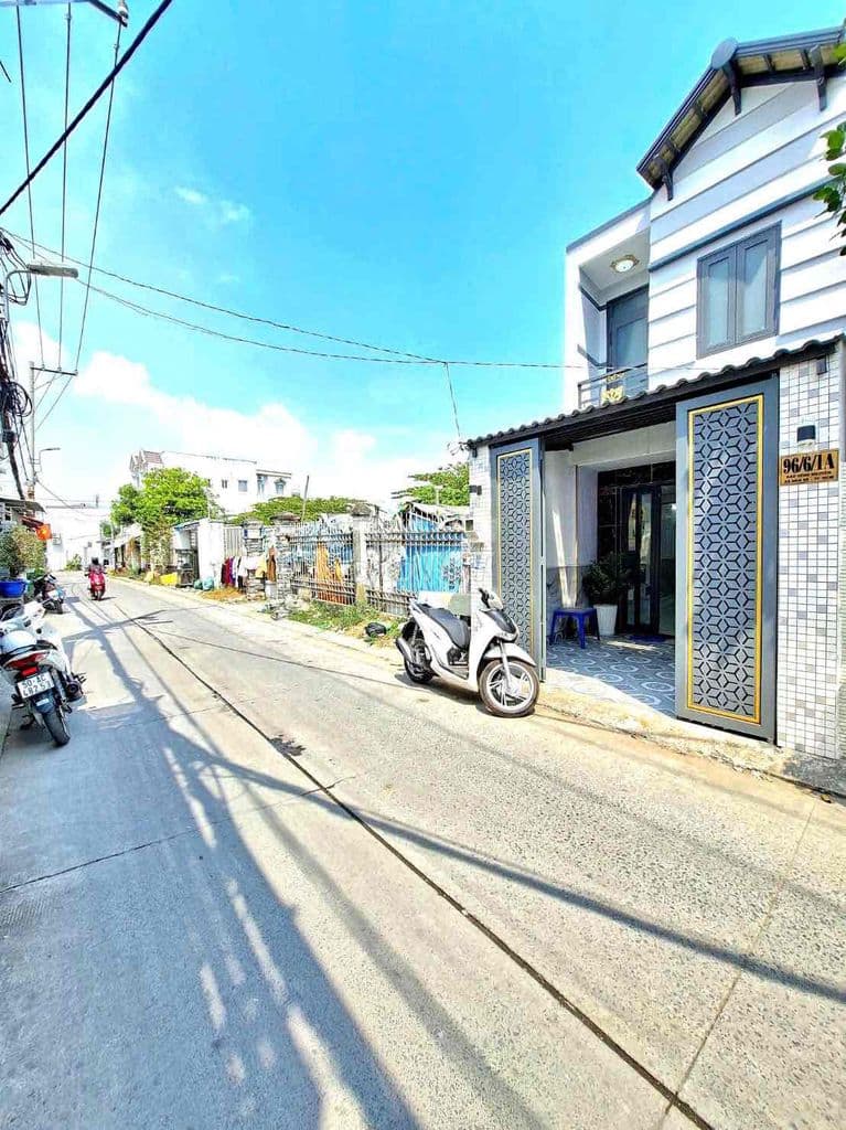 nhà Mặt tiền hẻm xe hơi Huỳnh Tấn Phát - Ảnh 2