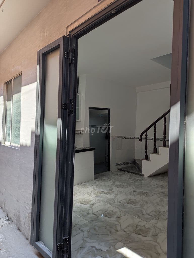 Nhà đường TL 15, p thạnh lộc, quận 12, sổ hồng riêng, hướng đông nam - Ảnh 2