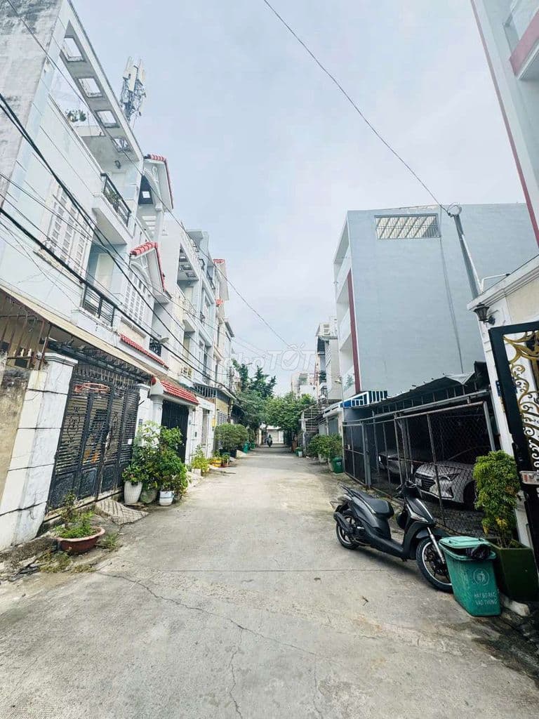 Cần bán gấp nhà 3 tầng - Ngay KDT Vạn Phúc - Ql13 Hiệp Bình Phước - Ảnh 2