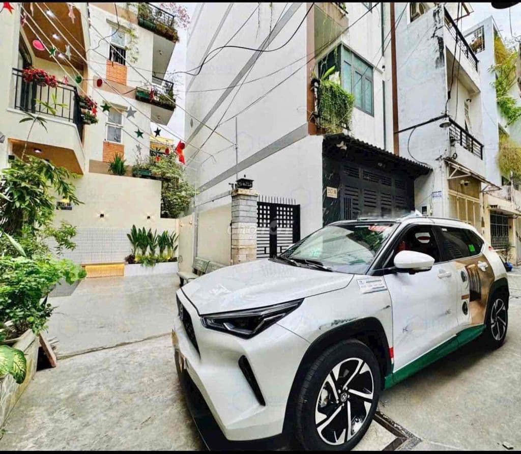 Nhà 4 Tầng Phú Nhuận – 4PN – Hẻm Xe Hơi – Dọn Vào Ở Ngay - Ảnh 3