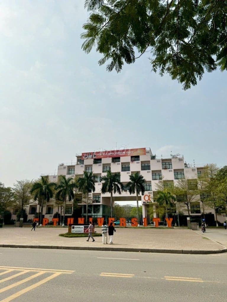 BÁN ĐẤT SỔ ĐỎ CẠNH TRƯỜNG THPT HAI BA TRƯNG - 90M2 - GIÁ CHỈ HƠN 3 TỶ