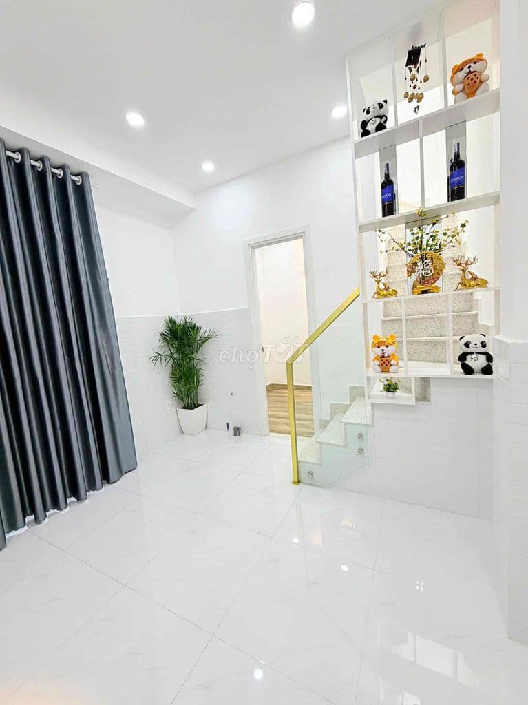 Chủ nhà giảm 300tr - chỉ còn 3T6