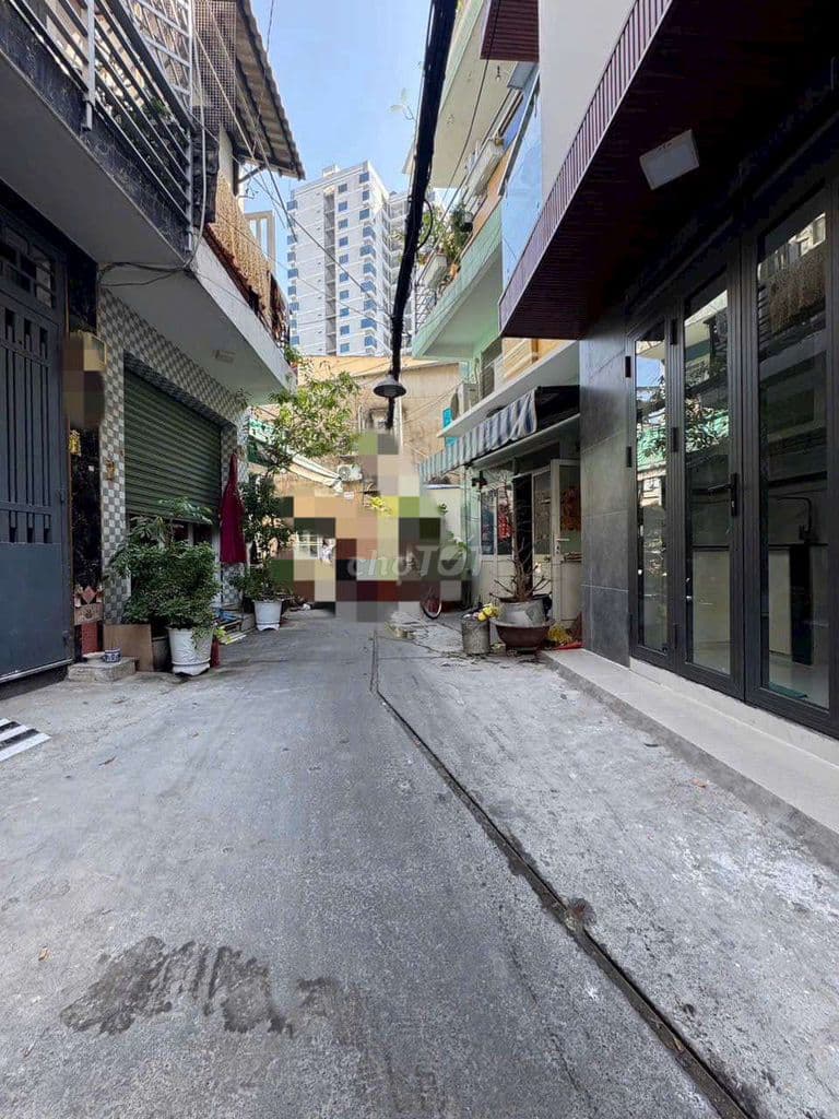 NHÀ ĐẸP HẺM LẠC LONG QUÂN - 2 LẦU - Ảnh 2