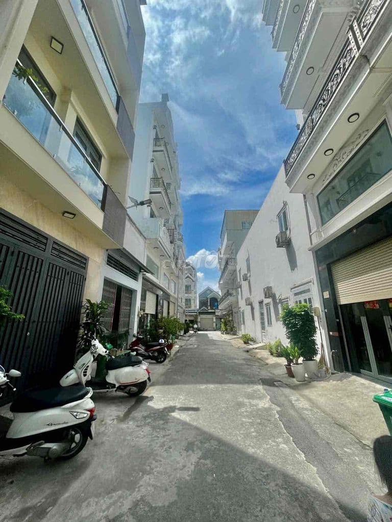 cần bán nhà hẻm xe hoi - Ảnh 2