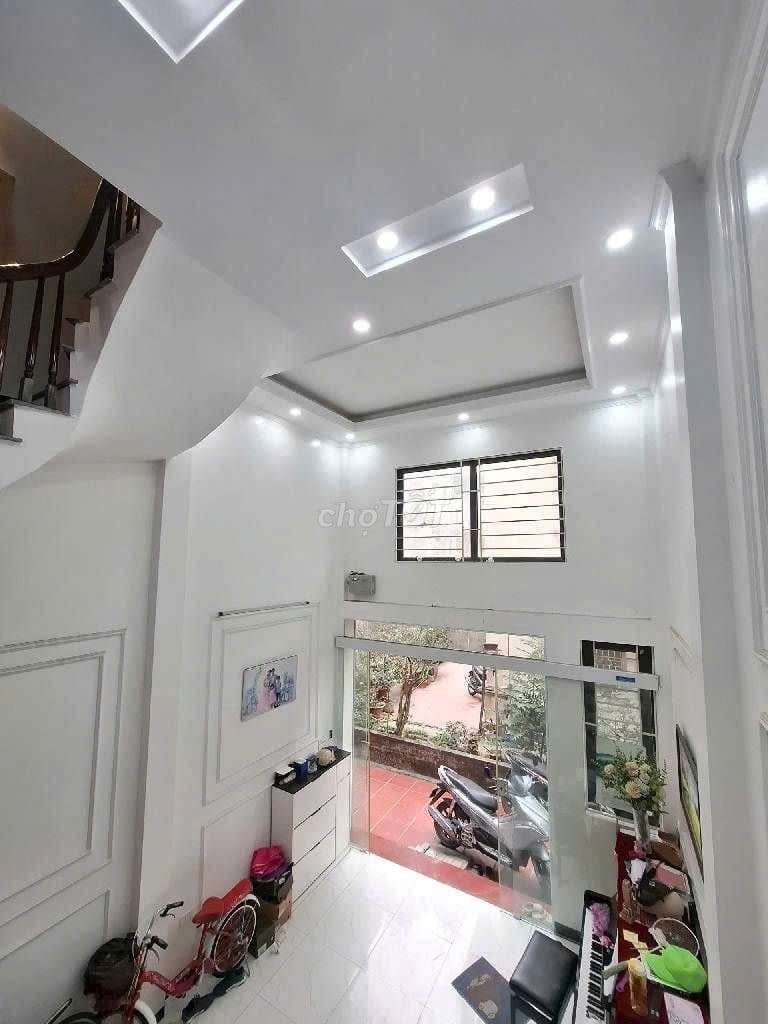 NHÀ HOÀNG LIỆT GẦN ÔTÔ - NHÀ MỚI XÂY ĐẸP ĐỦ ĐỒ - GẦN HỒ - TRƯỜNG HỌC - Ảnh 3