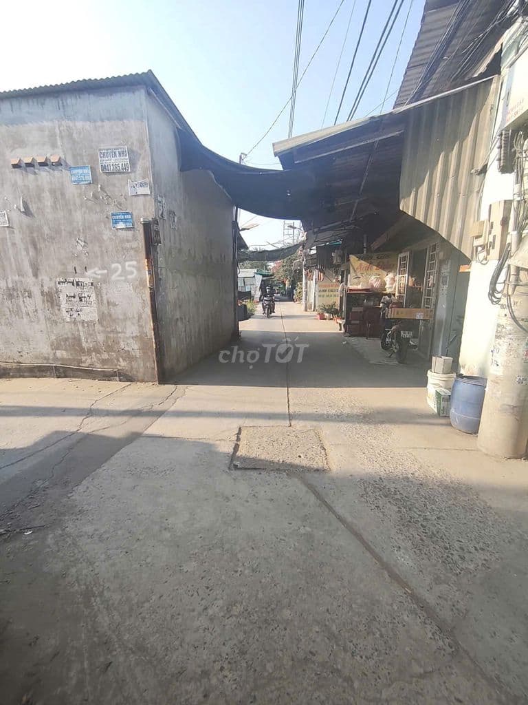 nhà bán 2 MTH DTSD 80M,2tầng,NG 5 NH 5.8x12m, tỉnh lộ 10,tân tạo