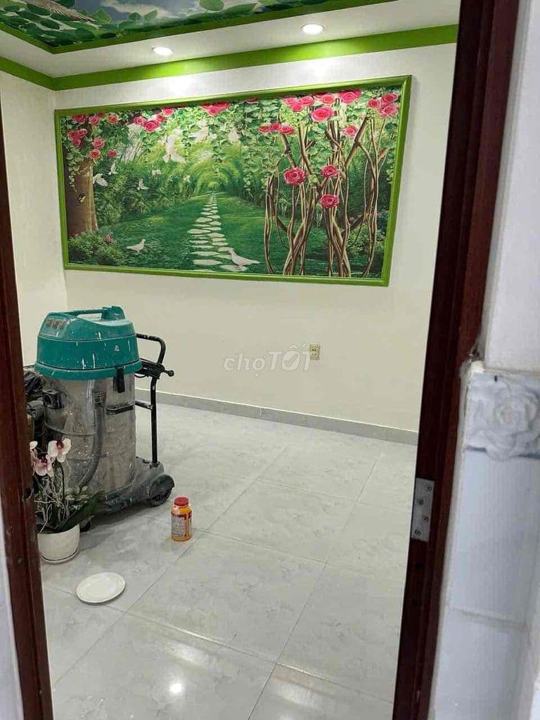 NHÀ RỘNG ĐẸP Lạc Long Quân sát HXH gần 60m2 giá 4.98 tỷ - Ảnh 2