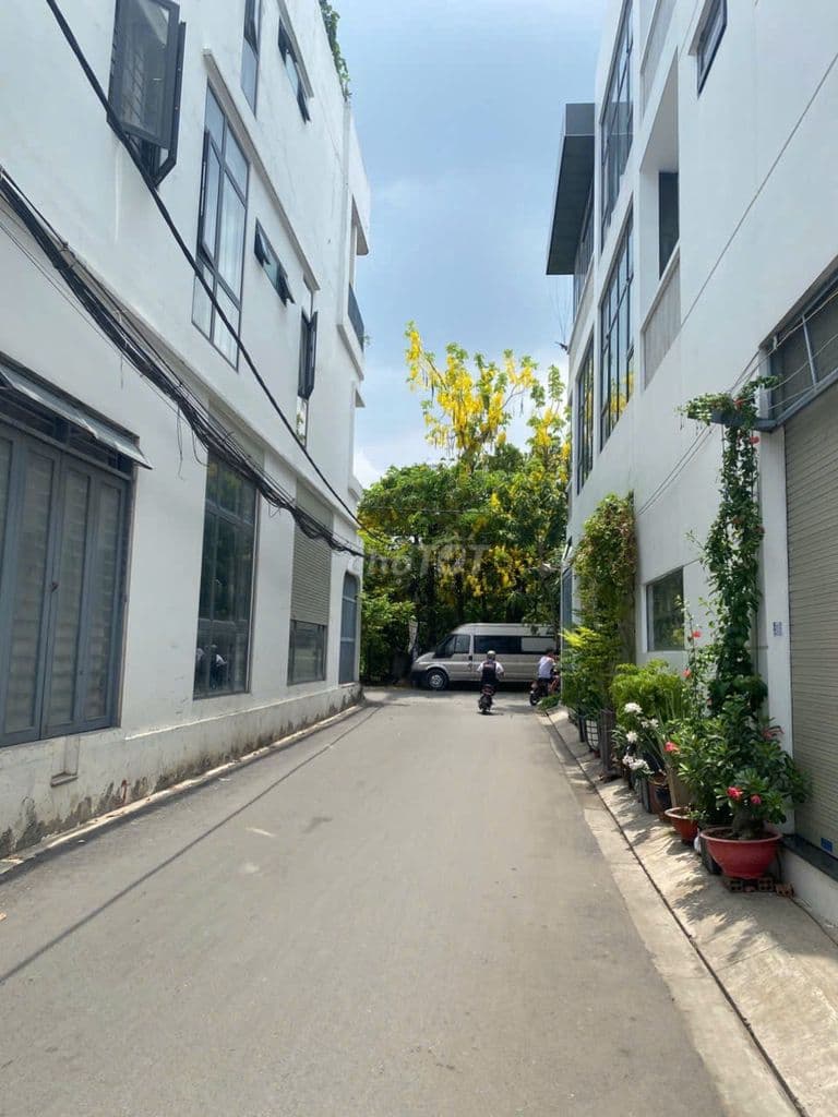 Nhà hẻm xe hơi- Hiệp Bình Chánh Thủ đức, Cạnh chợ Hiệp Bình, chỉ 4.2T