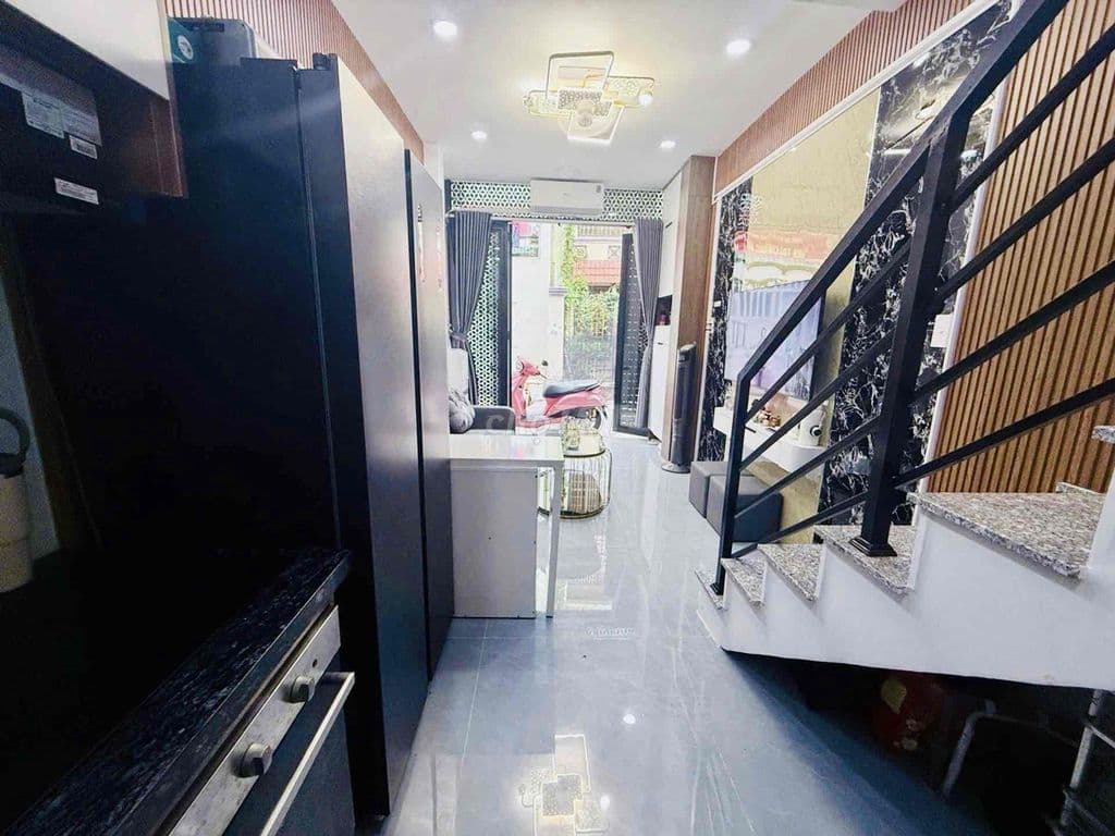 BÁN GẤP NHÀ ĐẸP GÒ DẦU – 4 TẦNG – XE HƠI ĐẬU CỬA – CHỈ 3 TỶ - Ảnh 3