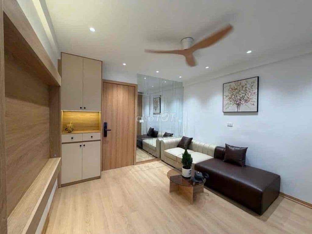 TT Khâm Thiên, gần phố, ô tô đỗ, 2 thoáng, ngõ thông, sân phơi rộng