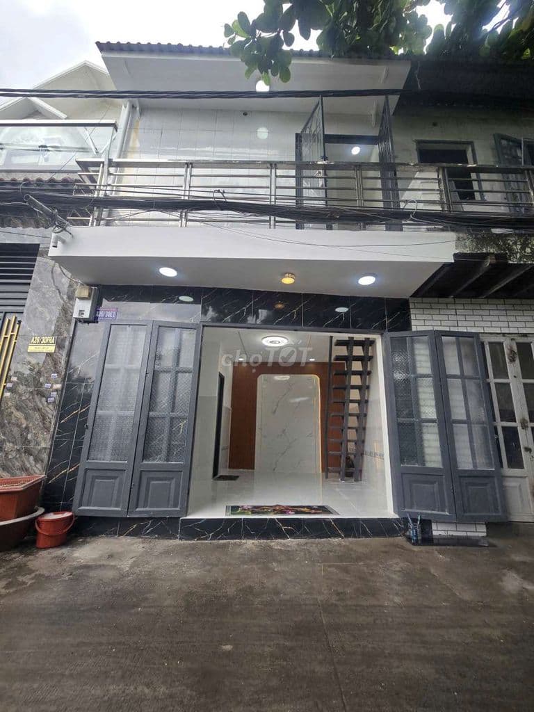 Bán nhà lầu bình hưng. Số nhà huyện cấp