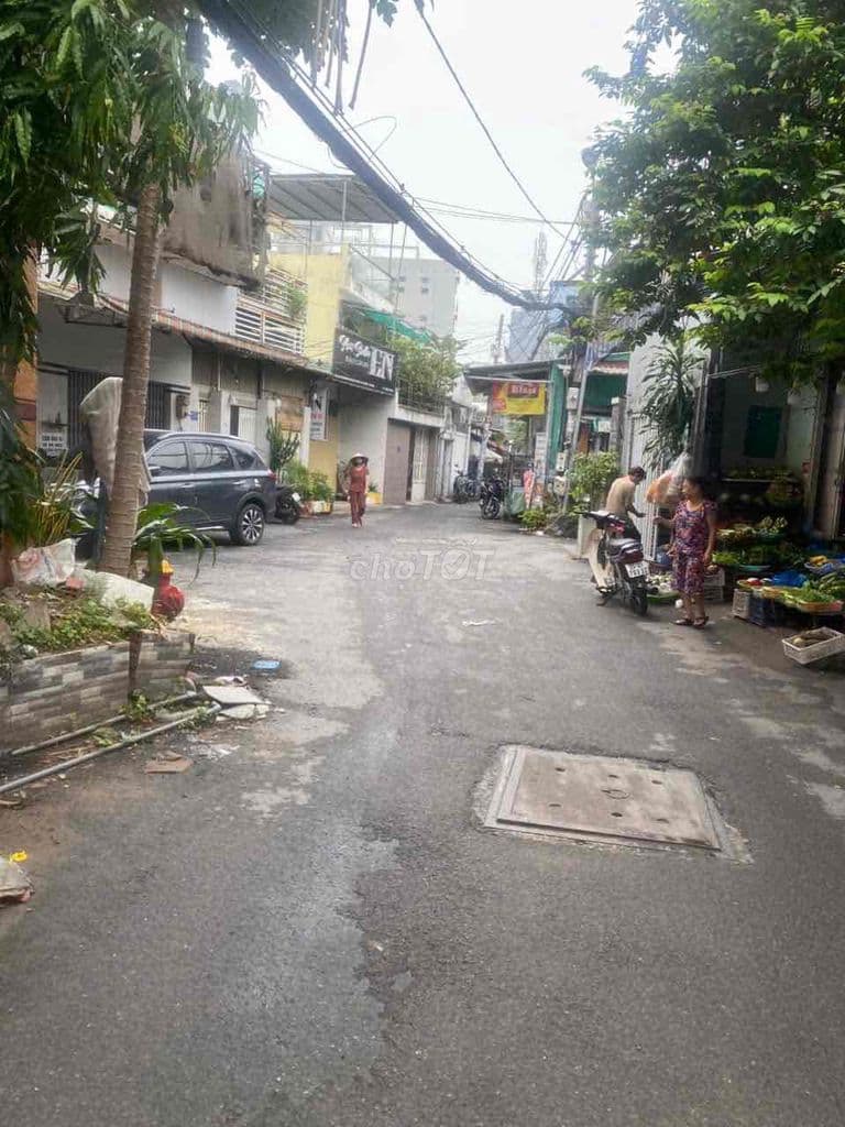 Bán nhà chính chủ ly thuong kiet dt 17 m gia 2.6 ti - Ảnh 3