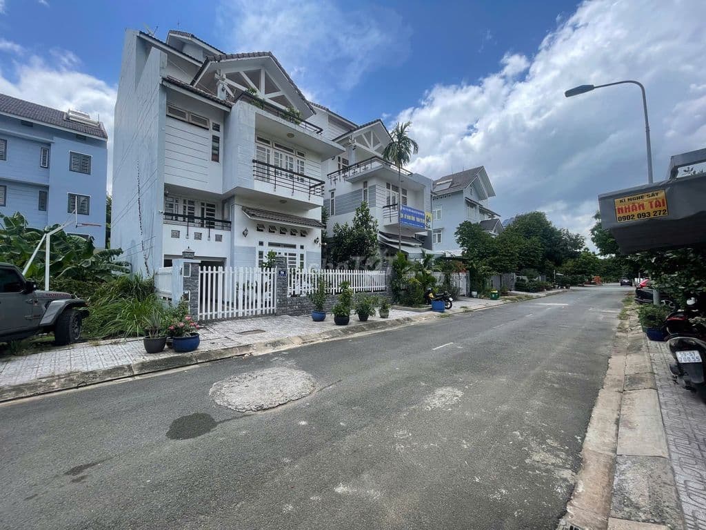 BÁN ĐẤT BIỆT THỰ GIA HÒA 10X20, ĐÔNG NAM, GIÁP CÔNG VIÊN, PHƯỚC LONG - Ảnh 3