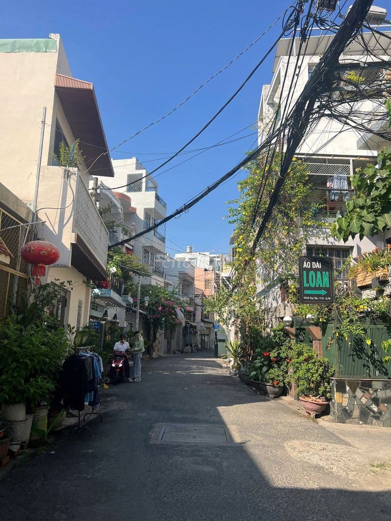 BÁN BIỆT THỰ HẺM 6M SÁT MẶT TIỀN ADV , NGANG 12M CHỈ 11T - Ảnh 2