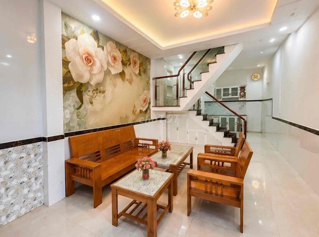 Nhà 2 tầng giá rẻ ngay chợ Hiệp Bình Vạn Phúc Phạm Văn Đồng Thủ Đức