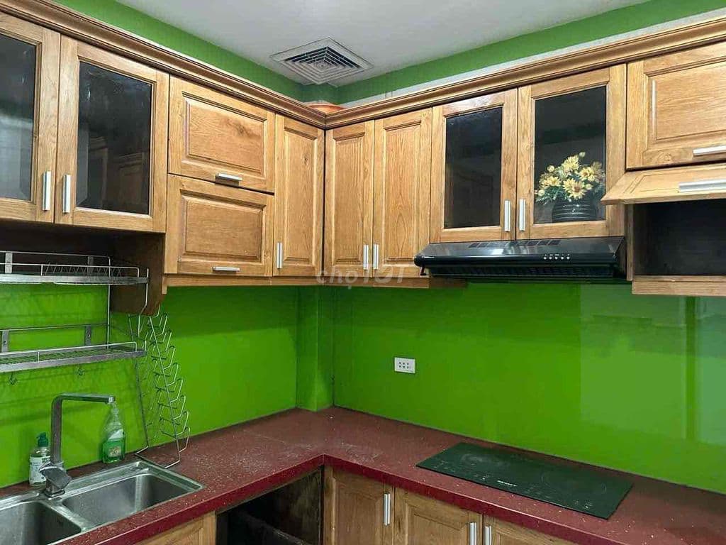 NHÀ RỘNG ĐẸP Lạc Long Quân sát HXH gần 60m2 giá 4.98 tỷ