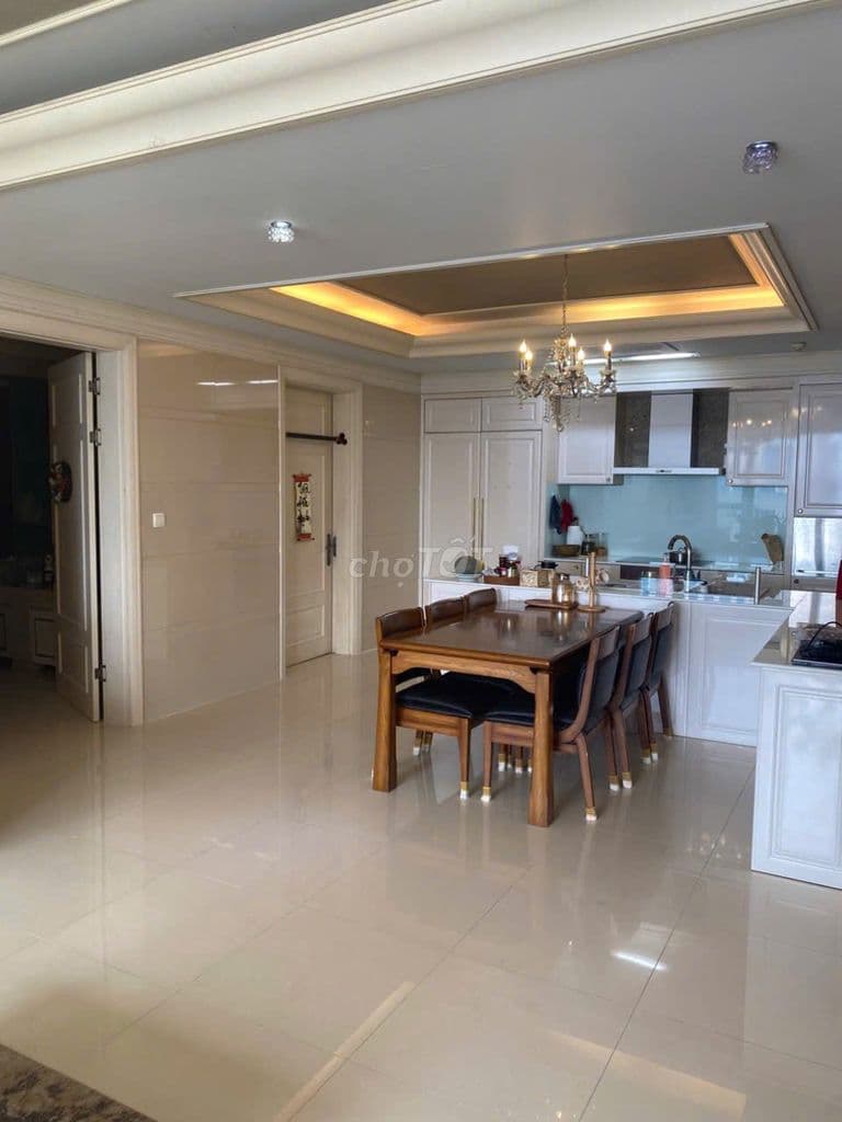 Bán gấp căn góc, 3PN, 2WC 144m2 giá 10.2tỷ, nhà có NT, sổ sẵn sang tên - Ảnh 3