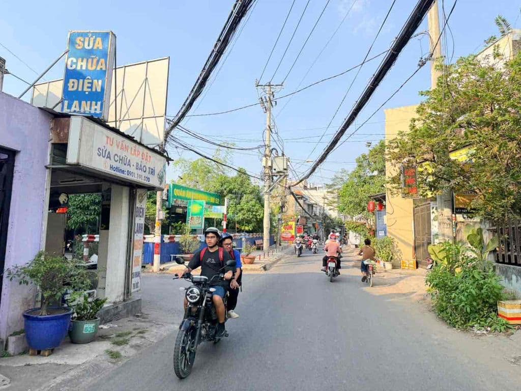 Nhà 4 Tầng Mặt Tiền Kinh Doanh Chợ Thủ Đức Ngang 5,6M Ngay Đặng Văn Bi - Ảnh 2