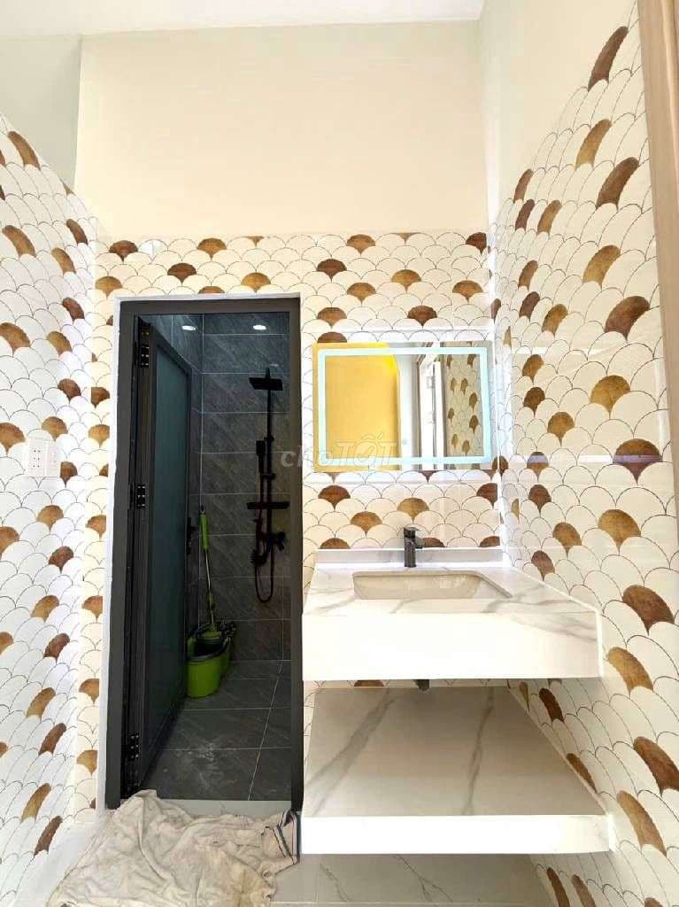 NHÀ NHỎ SHR KHÔNG QH 3PN- HẺM 3 GÁC VÀO Ở NGAY CHỈ HƠN 3 TỶ - Ảnh 2