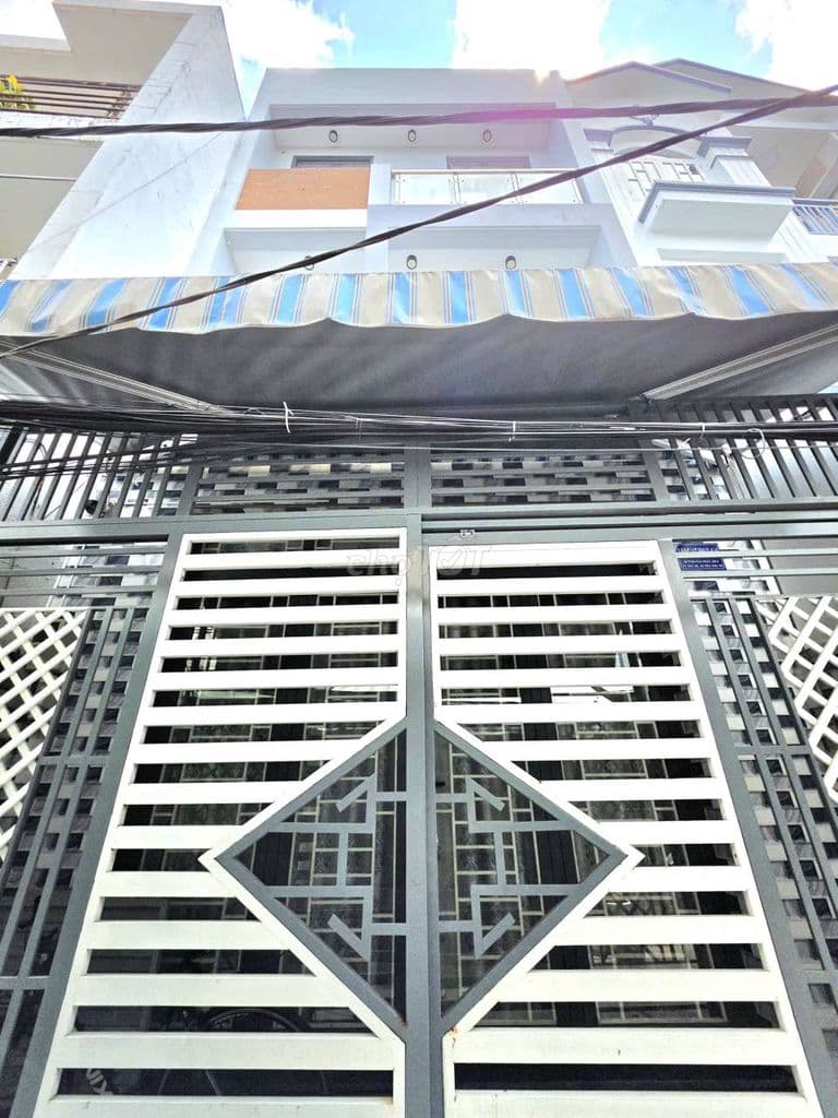 Nhà Phố 2 Lầu ST Hẻm 1806 HTP