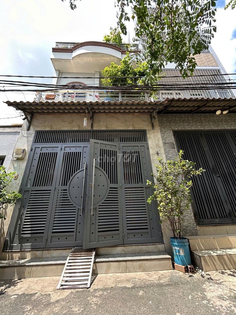 Gấp Bán Nhà Đẹp 3Tầng 51m² BTCT, Hẻm 6M Gần Mặt Tiền, Chỉ 5,5 tỷ