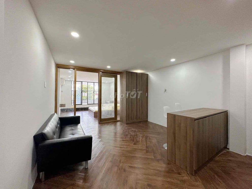 Khai Trương Căn Hộ 1 Phòng Ngủ Ban Công Full Nội Thất Đường 3/2,Q10