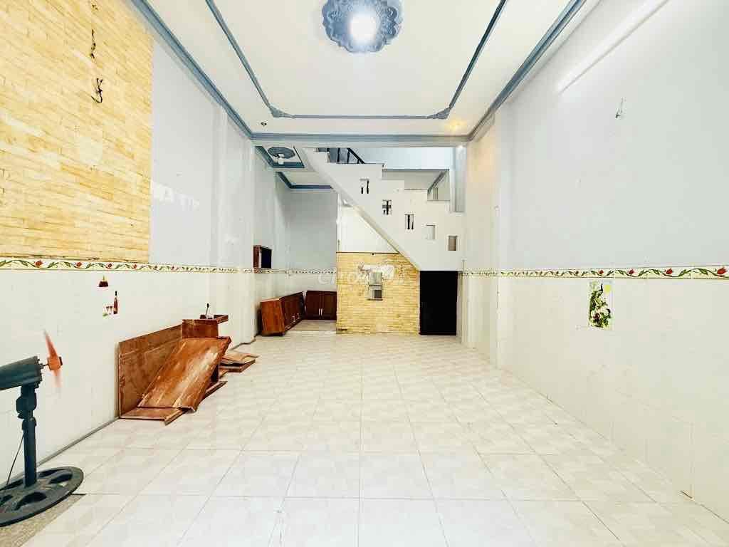 Bán nhà Phạm Văn Chiêu, Gò Vấp, hẻm xe hơi, 2 tầng, 4 tỷ 4 TL