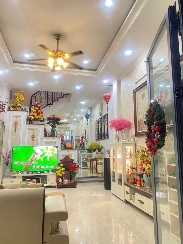 Hiệp Bình Phước - Quốc Lộ 13- – 123m²- 3 Tầng– Xe Hơi Tránh Nhau