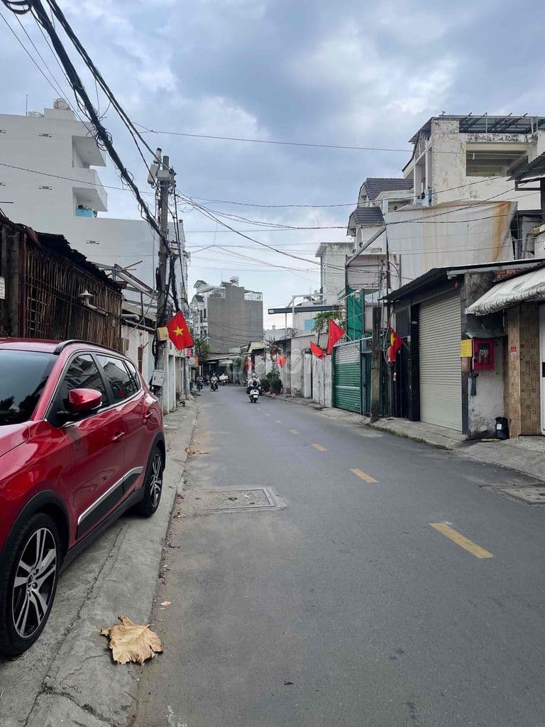 Nhà chính chủ 1 đời, 4x18, 72m² 3 tầng, hẻm 8m Nguyễn Duy Cung, 6.2 tỷ