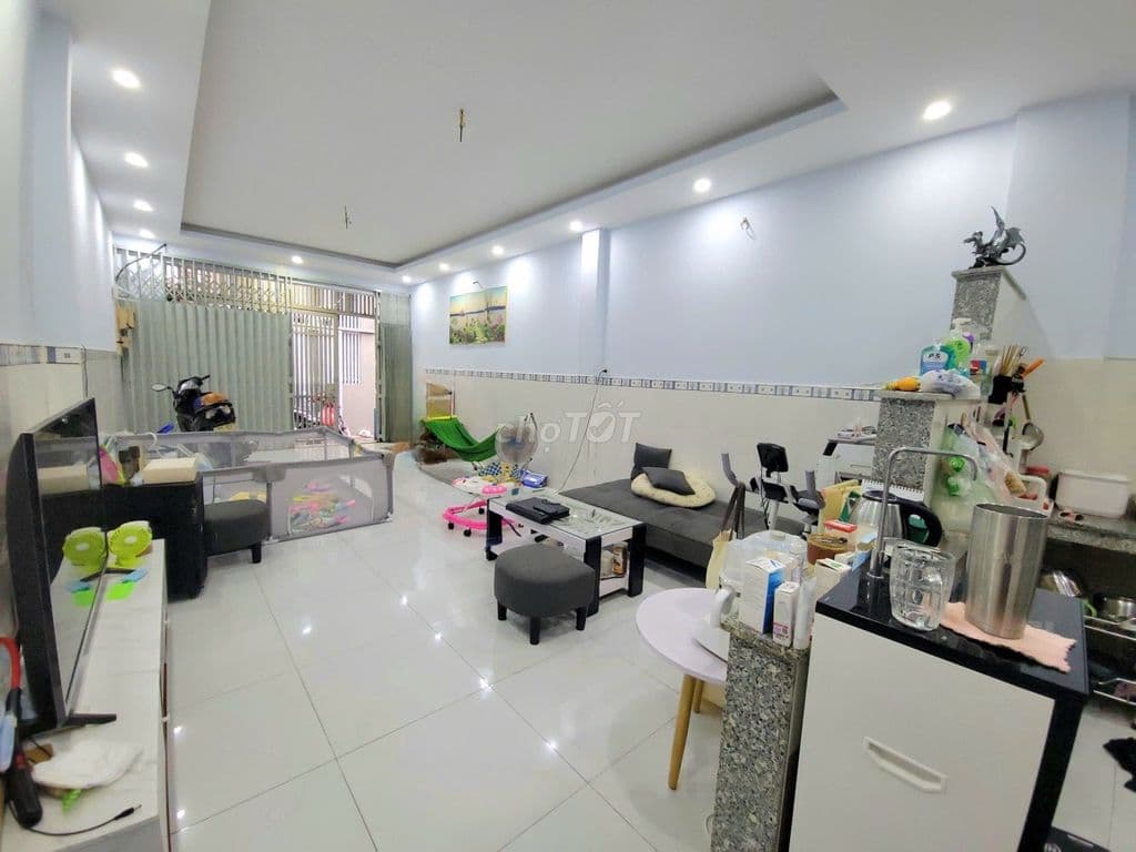 BÁN NHÀ NI SƯ HUỲNH LIÊN P10 TÂN BÌNH 44.7M2 (4.1M X 13.3M) 4.75T TL