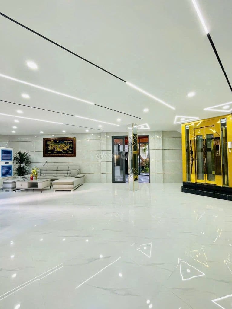 Nhà ngang 11m dt73m2 đúc mới 5 tầng 7pn hẻm 8m Lê Văn Quới,Q. Bình Tân - Ảnh 2